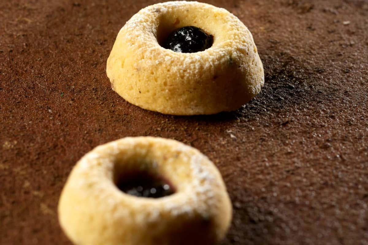 Dal laboratorio allo scaffale, la biscotteria professionale di Stefano Laghi